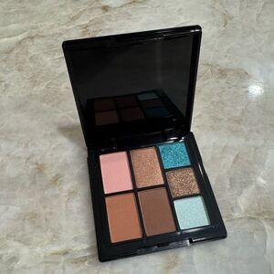 Reina Rebelde Wet Dry Eyeshadow Palette